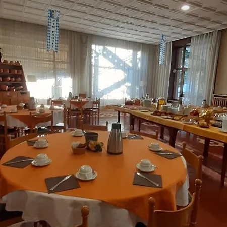Centrale Hotel 2*